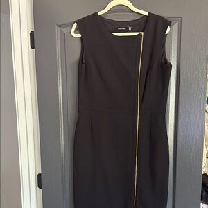 Calvin Klein Black Sleeveless V-Neck Sheath Midi Dress